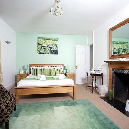 Ashburton Court 79 Bed & Breakfast エクステリア 写真