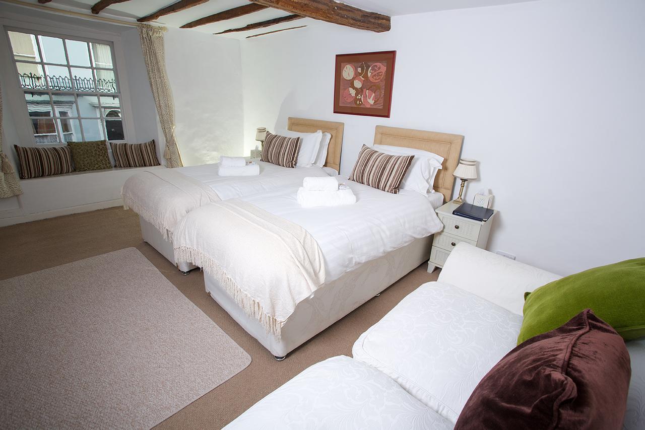 Ashburton Court 79 Bed & Breakfast エクステリア 写真